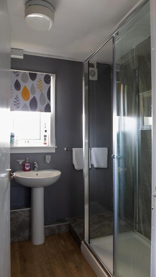 Loch & Hill View Apartment Fort William Esterno foto