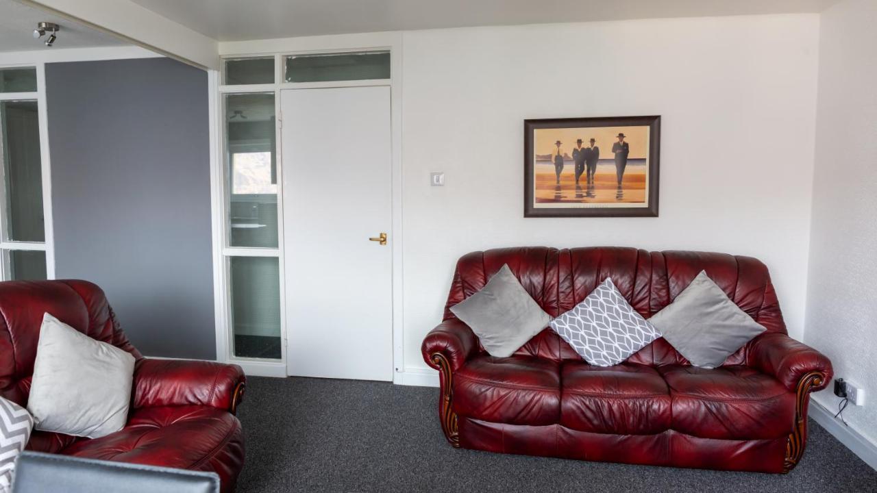 Loch & Hill View Apartment Fort William Esterno foto