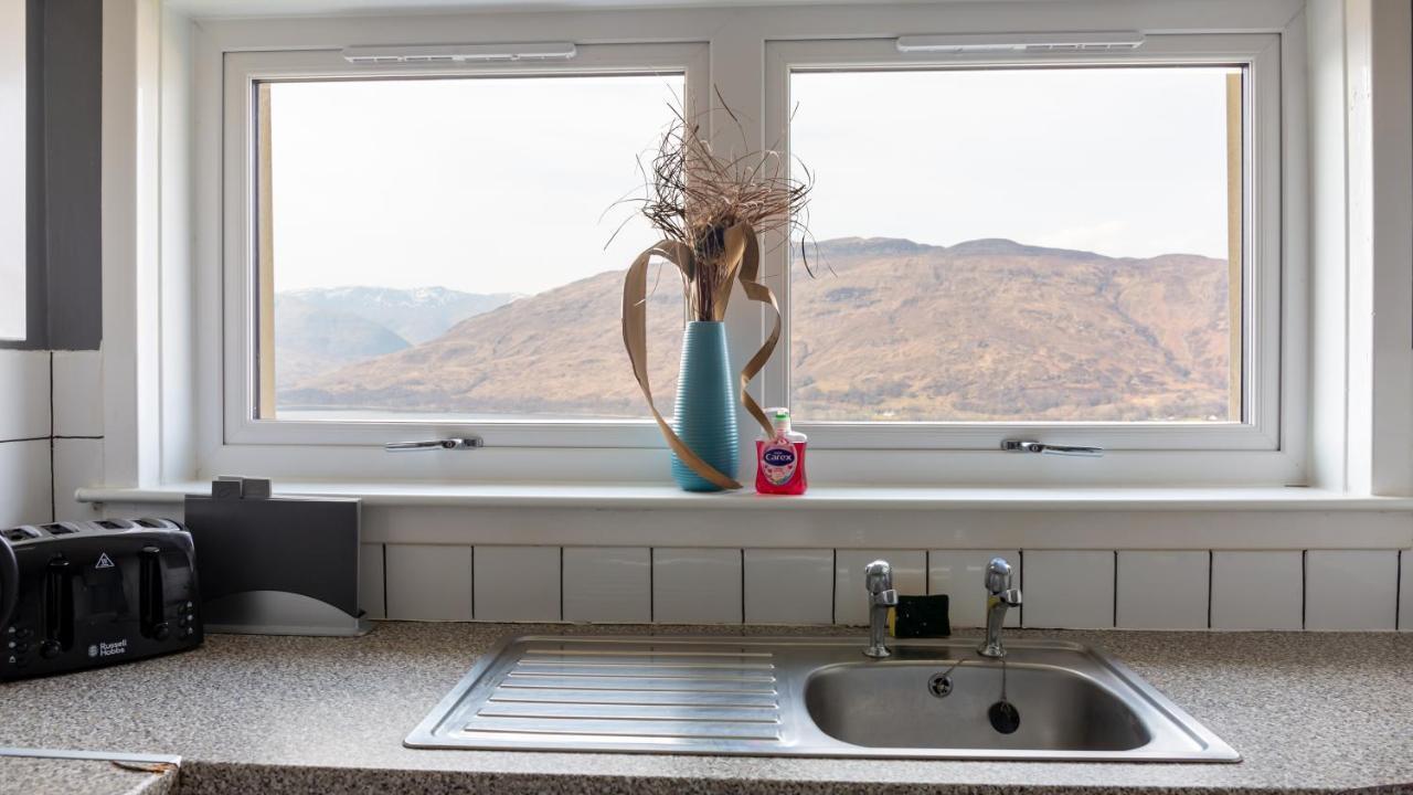 Loch & Hill View Apartment Fort William Esterno foto
