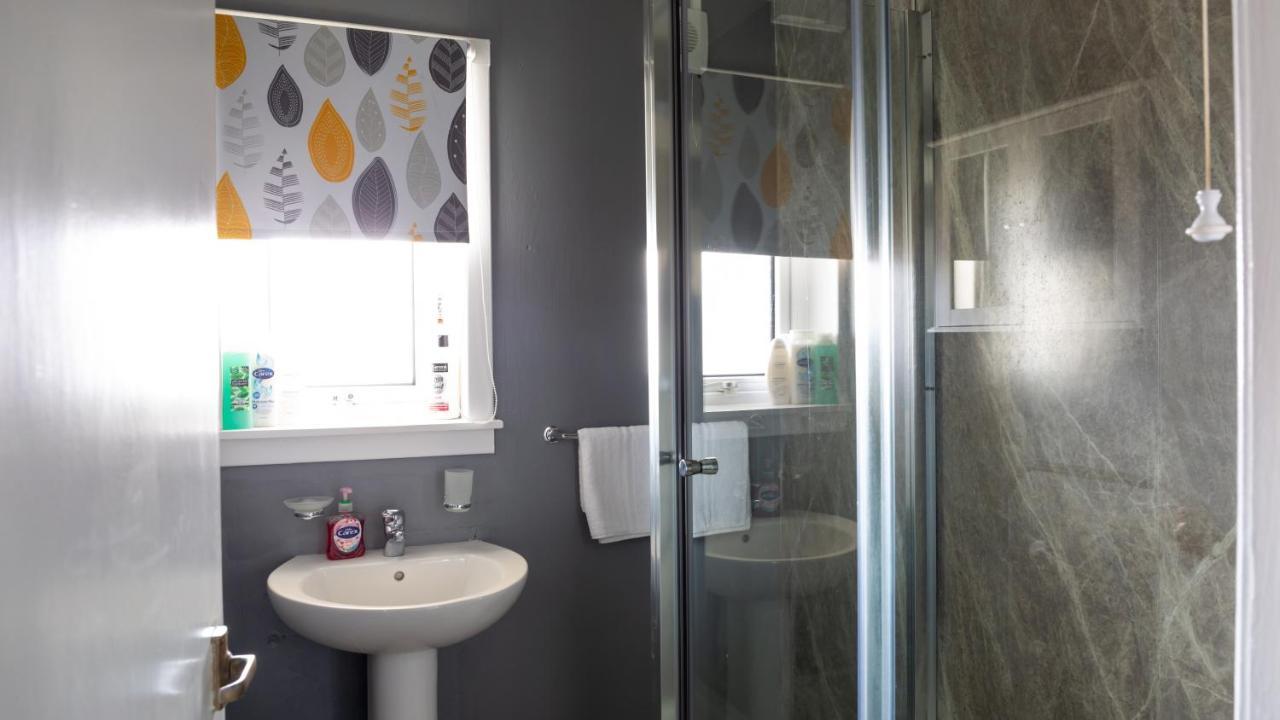 Loch & Hill View Apartment Fort William Esterno foto
