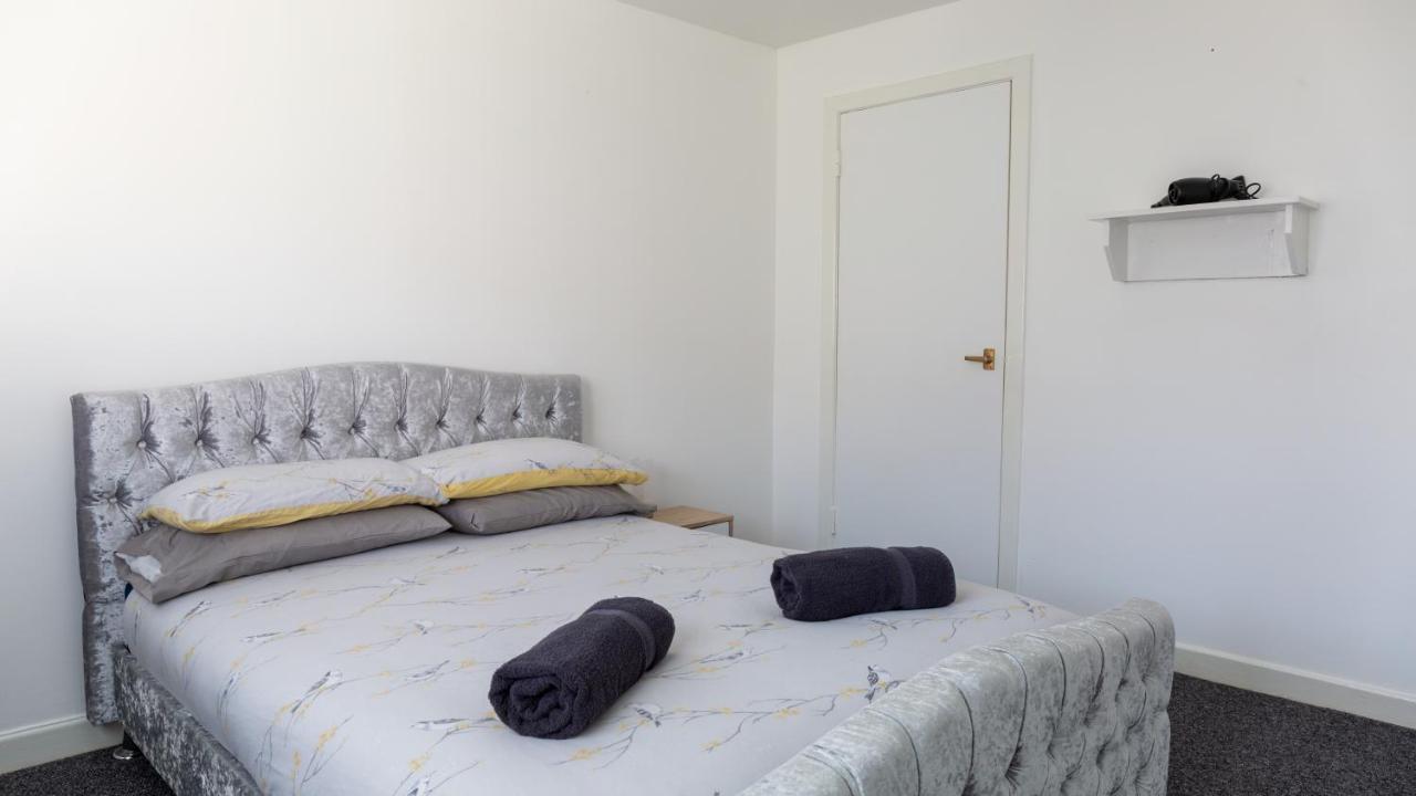 Loch & Hill View Apartment Fort William Esterno foto